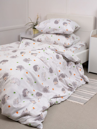 Простыня 1,5-спальная, перкаль, детская расцветка (Ёжики)
