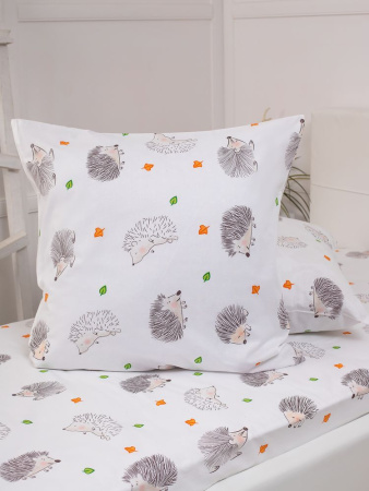 Наволочка 60*60 см, перкаль, детская расцветка (Ёжики)