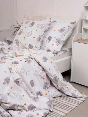 Простыня на резинке 080*160 см, перкаль, детская расцветка (Ёжики)